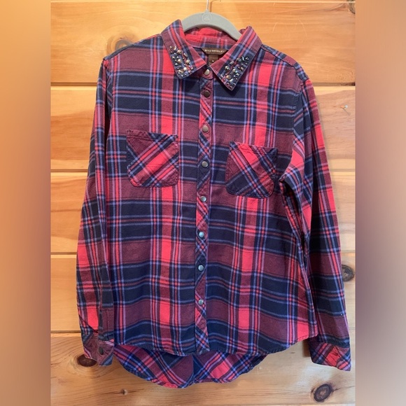 BIT & BRIDLE Women’s Plaid Embellished Collar Long Sleeve Flannel Shirt Size M - Picture 2 of 10